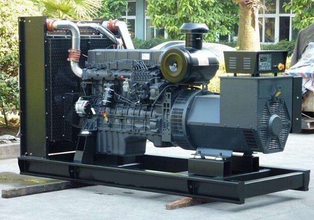新化全新本田150kw大型柴油发电机组